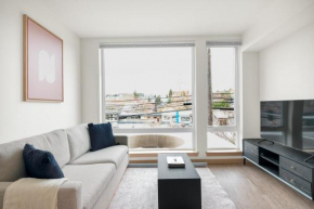 Wallingford 2BR w WD Roof Lounge nr 99 I-5 SEA-311